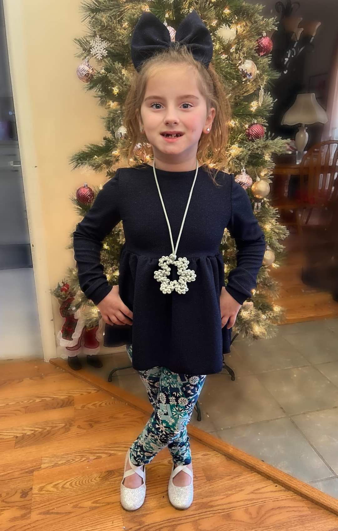 Snowflake necklace/ornament