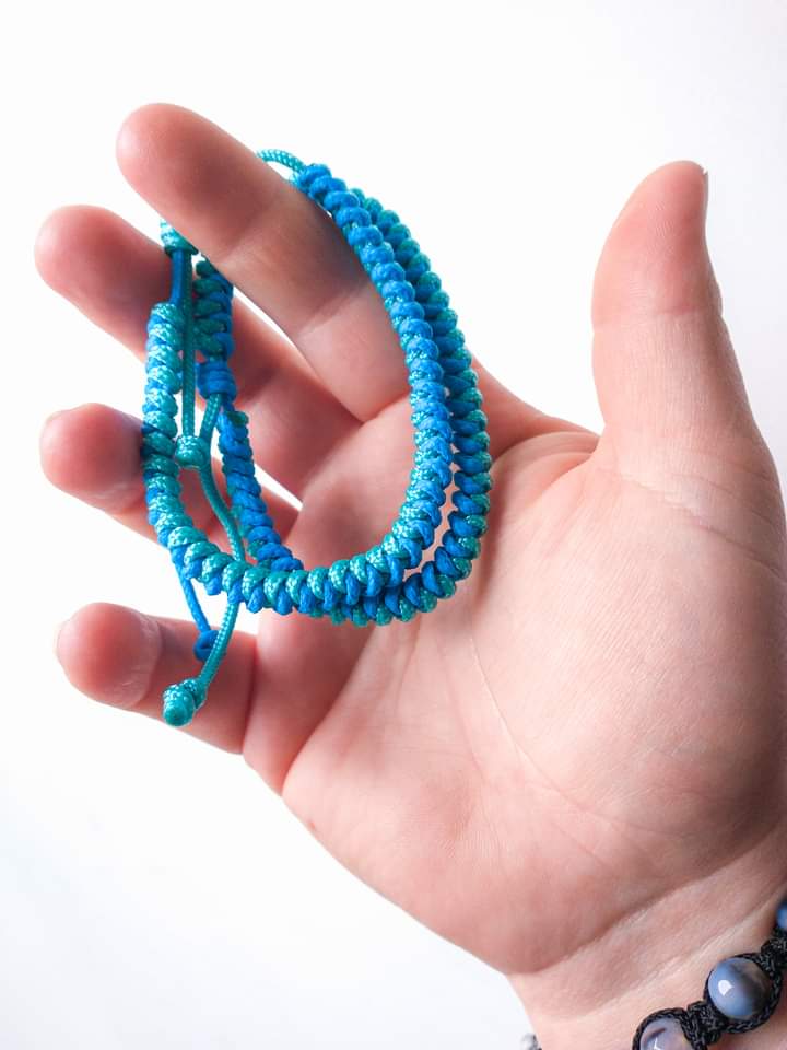Snake knot bracelet